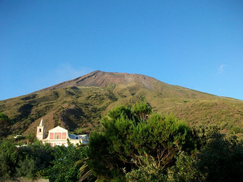 Villa A' Riggiola Stromboli Exterior foto