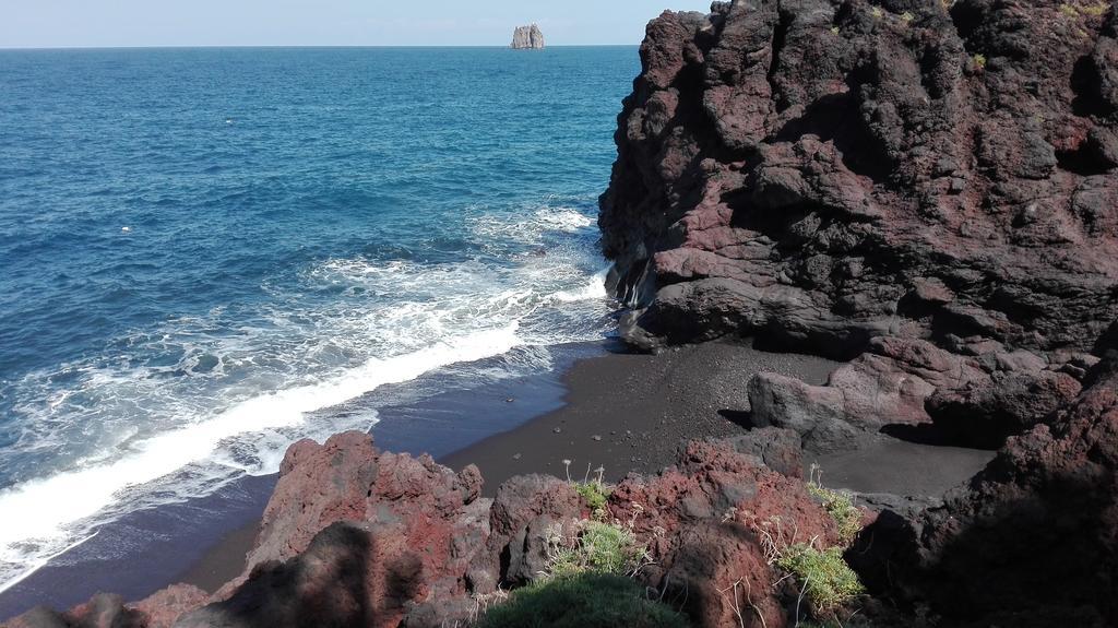 Villa A' Riggiola Stromboli Exterior foto